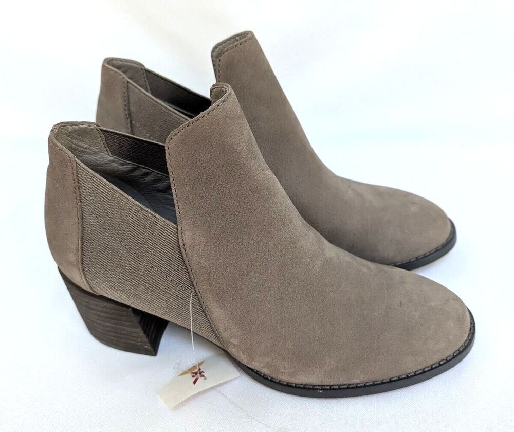 Eileen Fisher Women's Taupe Tumbled Nubuck Leather Ankle Booties Block Heel Sz 7